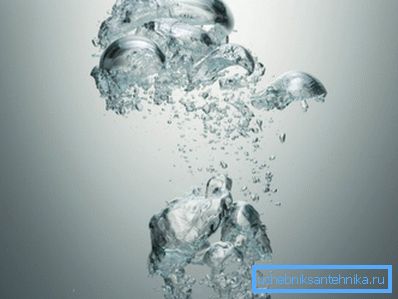The air in the coolant leads to severe corrosion of steel The air in the coolant leads to severe corrosion of steel
