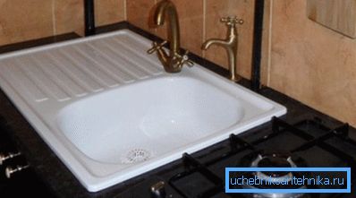 Choosing a kitchen sink made of steel coated with enamel Choosing a kitchen sink made of steel coated with enamel