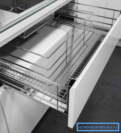 Retractable grill for dishes. Retractable grill for dishes.