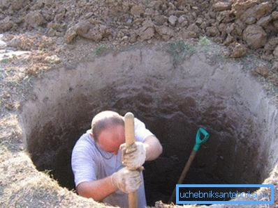 You can dig a well with an ordinary shovel. You can dig a well with an ordinary shovel.