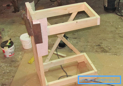 The height of the product is about 65 cm. The height of the product is about 65 cm.
