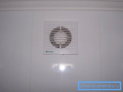 Exhaust hole with fan Exhaust hole with fan