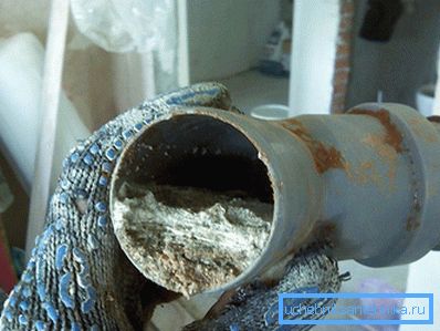 Clogged sewer pipe Clogged sewer pipe