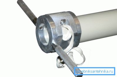 Stripping polypropylene pipe Stripping polypropylene pipe