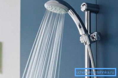 Fixed shower head during operation does not need the help of hands Fixed shower head during operation does not need the help of hands