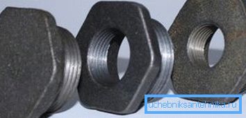 Plugs for cast iron batteries.