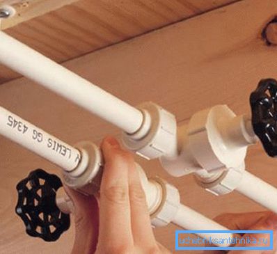 Replacing water pipes in an apartment: you can do this work quickly and efficiently with your own hands. Replacing water pipes in an apartment: you can do this work quickly and efficiently with your own hands.
