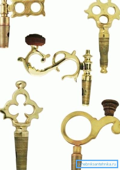 The locking part of the samovar is a prototype of modern locking cranes The locking part of the samovar is a prototype of modern locking cranes