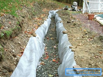 1226 Backfilling with rubble