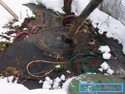 1145 Flooding septic tank