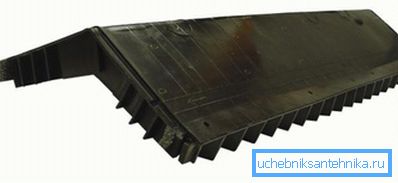 Factory element with gaps