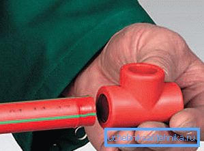 It is desirable that both the pipeline and the fittings are of the same manufacturer, this ensures that the sizes match. It is desirable that both the pipeline and the fittings are of the same manufacturer, this ensures that the sizes match.
